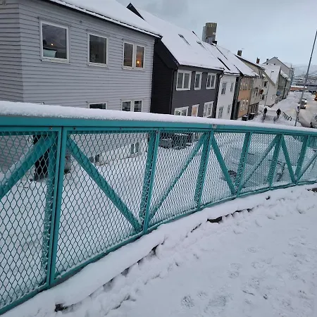 Apartamento And Cosy With Proximity To Everything Tromsø